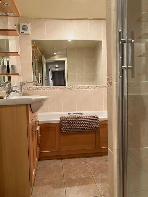 Harbourside 2 Bed Apartment, Barmouth Bridge Views المظهر الخارجي الصورة