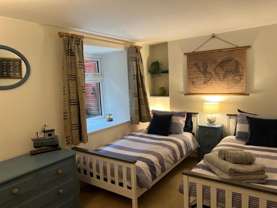 Harbourside 2 Bed Apartment, Barmouth Bridge Views المظهر الخارجي الصورة