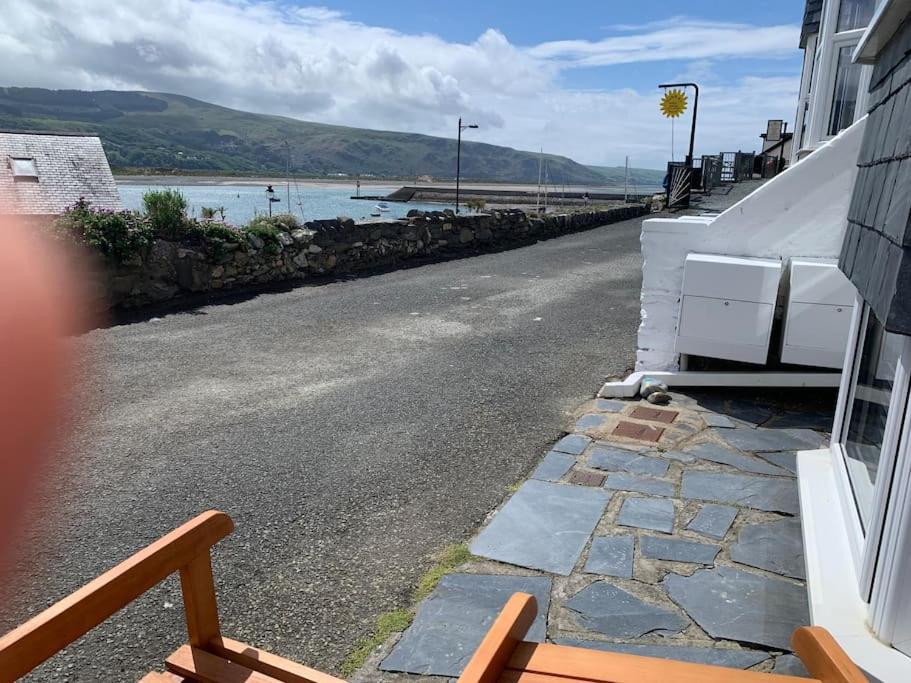 Harbourside 2 Bed Apartment, Barmouth Bridge Views المظهر الخارجي الصورة