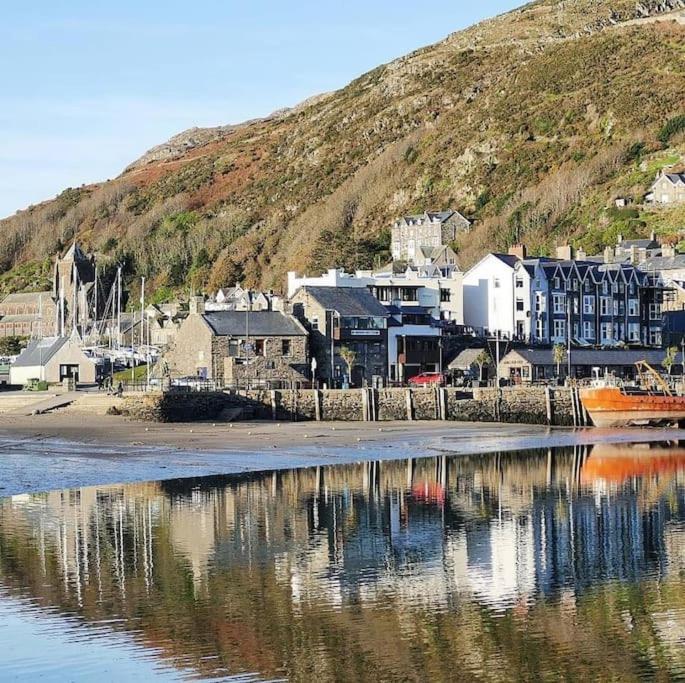 Harbourside 2 Bed Apartment, Barmouth Bridge Views المظهر الخارجي الصورة