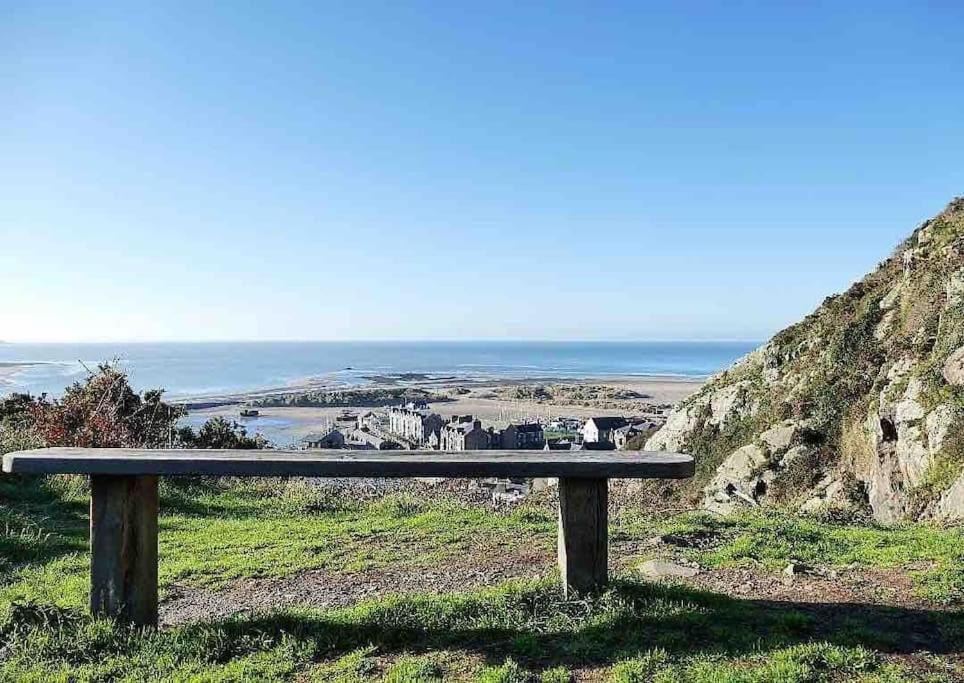 Harbourside 2 Bed Apartment, Barmouth Bridge Views المظهر الخارجي الصورة